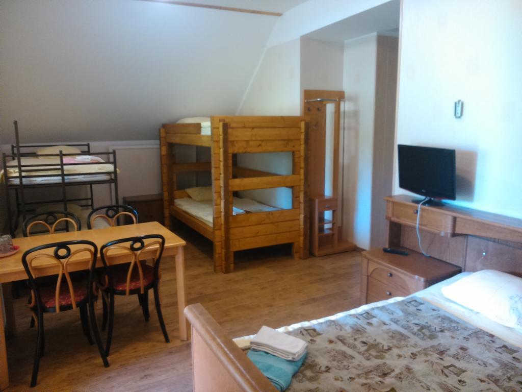 Kortsitalu Kuelalistemaja Apartment Kopu  Стая снимка